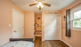 149 E 75th St, Anderson, IN 46013
