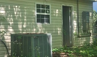1201 LAKESHORE Dr, Anniston, AL 36207