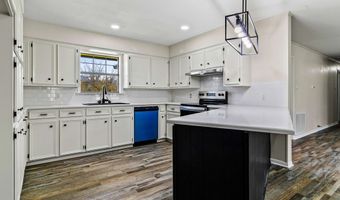 407 Quincy Ave, Alto, TX 75925