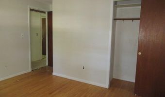 29 Hutchinson Dr, Augusta, ME 04330