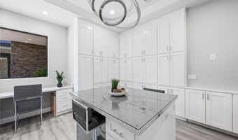 29 Soaring Bird Ct, Las Vegas, NV 89135