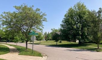 1901 Chicory Ridge Rdg, Ann Arbor, MI 48103