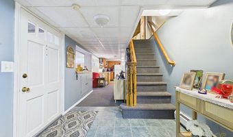 26 Pershing Ave, Acushnet, MA 02743