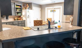 2528 Jasmine Dr, Benton, AR 72015
