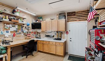 642 Port Dr, Avon, IN 46123