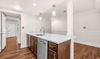4471 FOREST GLEN Ct, Annandale, VA 22003