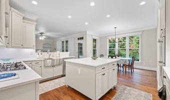 4925 Mashpee Ln, Apex, NC 27539