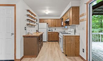 95 Vista Dr, Albrightsville, PA 18210