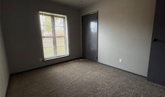 913 Hairston St, Altus, OK 73521