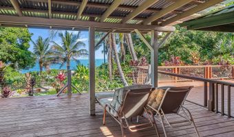 87-493 KAOHE MAUKA Rd, Captain Cook, HI 96704