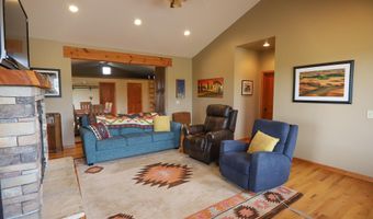 15 Helen Ln, Banner, WY 82832