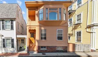 48 Church St, Newport, RI 02840