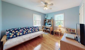 54 Flax Hill Rd, Brookfield, CT 06804