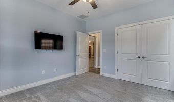 4936 N Prestwick Ave, Bel Aire, KS 67226