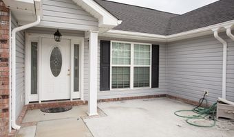 99 JENNIFER Ln, Baxley, GA 31513