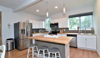 45055 N Ridge Rd, Amherst, OH 44001