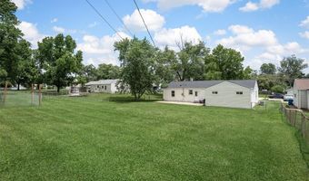 243 Dennison Dr, Ballwin, MO 63021