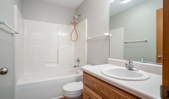 2629 8th Ave SE, Altoona, IA 50009