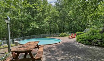 69 King Rd, Bedford, NH 03110