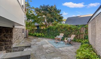 3825 INGOMAR St NW, Washington, DC 20015