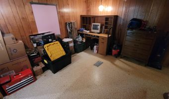 3993 GREENRIDGE Rd, Alma, IL 62807