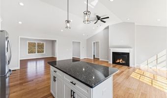 1 Pico Cir, Johnston, RI 02919