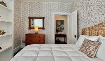 33 Union St, Bath, ME 04530