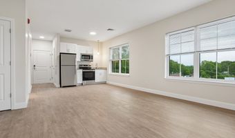 55 Steele Blvd 312, Berlin, CT 06037