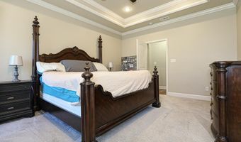 4006 Edgewater Dr, Benton, AR 72109