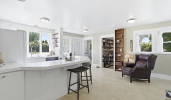 24051 NE AIRPORT Rd, Aurora, OR 97002