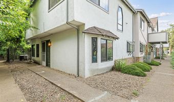 495 Chestnut St 24, Ashland, OR 97520