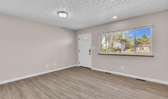 3134 Medina Ave, Columbus, OH 43224