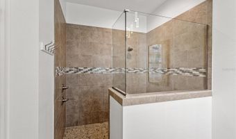505 ADAMS VIEW Ln, Auburndale, FL 33823