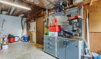1305 Ridgeway Cir, Athens, TN 37303