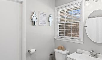 1306 Bear Creek Rd, Adel, GA 31620