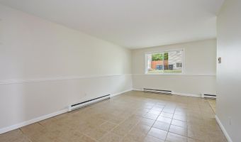 1670 Tudor Dr, Ann Arbor, MI 48103