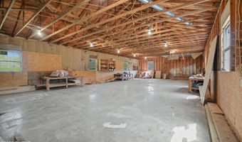 4177 Gum Flat Rd, Bells, TN 38006