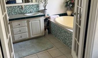 576 Tulip Cir E, Auburndale, FL 33823