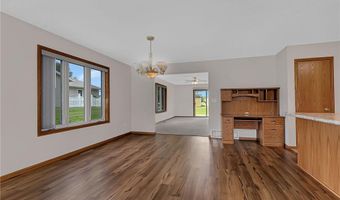483 Voyager Dr, Alexandria, MN 56308