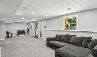 3601 Cosgrove Dr, Madison, WI 53719