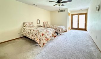 409 SE Delaware Ave 211, Ankeny, IA 50021