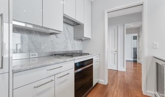 1 Dalton St 3108, Boston, MA 02199