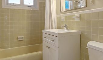 7623 ARLEN St, Annandale, VA 22003