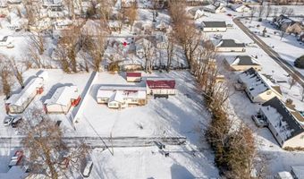 242 Blunt Ave, Austin, IN 47102