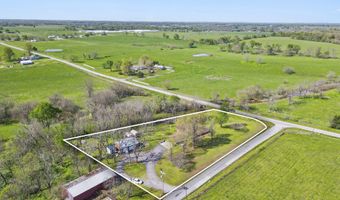 19077 Lawrence 2170, Aurora, MO 65605