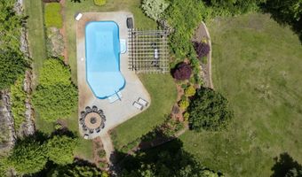 12 Rachel Way, Bedford, NH 03110