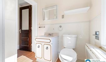 1420 W Linden St, Allentown, PA 18102