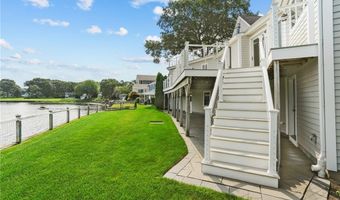 99 Boyce Ave, Barrington, RI 02806