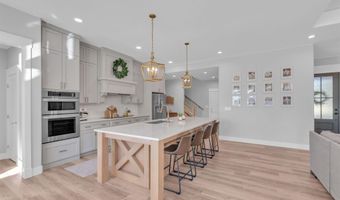 3006 Old Furnace Rd, Boiling Springs, SC 29316