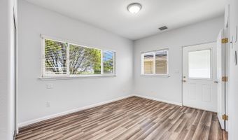 239 Kamalei Cir, Kahului, HI 96732